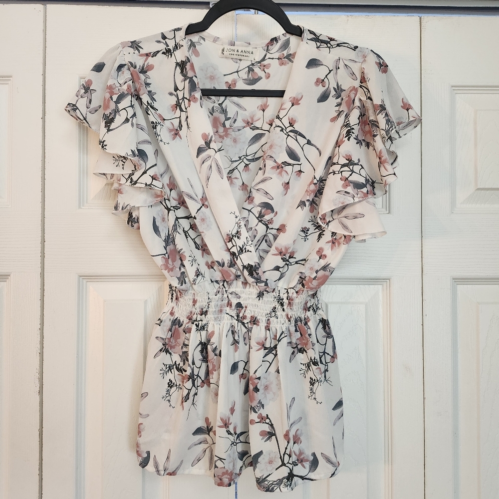 Jon & Anna White Floral Baby Doll Cross V Neck‎ Blouse Elastic Waist Size L